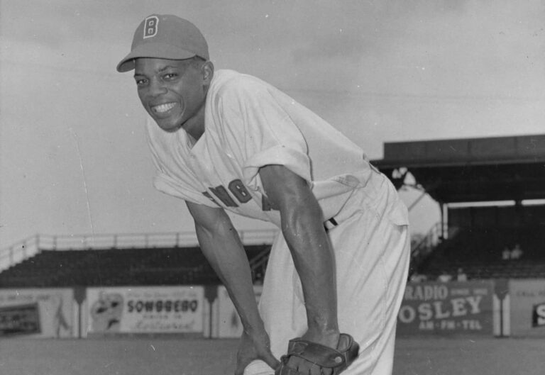 1948-1949 - Willie Mays - Birmingham Black Barons from T H Hayes Collection at Memphis Public Library - p13039coll5_141_full